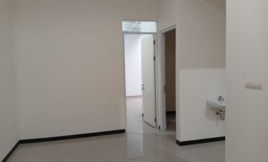 RUMAH MINIMALIS MODERN 1 LANTAI STRATEGIS DEKAT TOL, SEKOLAH, RUMAH SAKIT, TEMPAT KULINER DI TAMAN KOPO INDAH 5 SHERWOOD TKI5 BANDUNG