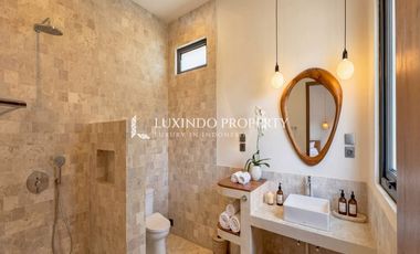 DIJUAL VILLA BARU GAYA INDUSTRI MODERN DENGAN 3 KAMAR TIDUR DI UNGASAN