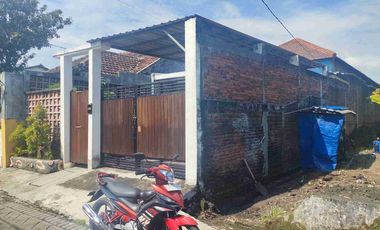 Dijual via lelang rumah kebo Anom sidoarjo lokasi strategis