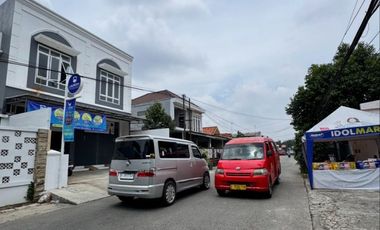 RUKO RAMAI !! bangunan baru siap huni di depok timur disewakan