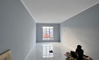 RUKO RAMAI !! bangunan baru siap huni di depok timur disewakan