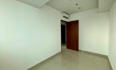 Disewakan Tahunan Dan Dijual Cepat Apartemen Springhill Terrace Tower Sandalwood Type 3+1 Kamar Unfurnish