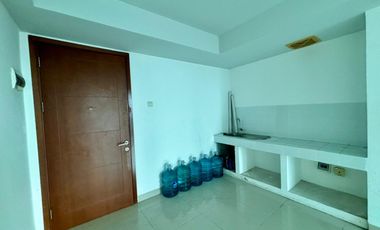 Disewakan Tahunan Dan Dijual Cepat Apartemen Springhill Terrace Tower Sandalwood Type 3+1 Kamar Unfurnish