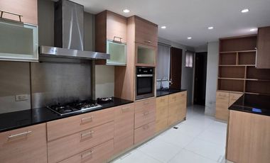 Renovated 3BR Townhouse with Maids Room & 2-Car Garage FOR LEASE in Valle Verde 6, Pasig City
