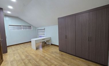 Renovated 3BR Townhouse with Maids Room & 2-Car Garage FOR LEASE in Valle Verde 6, Pasig City