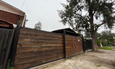 Casa Con Quincho Cerro Yaretas/lo Herrera/san Bernardo