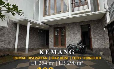 Disewakan Rumah Siap Huni Kondisi Sangat Bagus Fully Furnished di Kemang