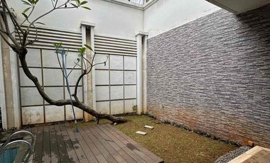 Disewakan Rumah Siap Huni Kondisi Sangat Bagus Fully Furnished di Kemang