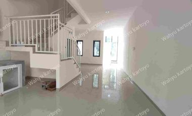 RUMAH DIJUAL 2 LANTAI BAGUS DAN MURAH LOKASI NYAMAN DAN SEJUK CIPINANG JAKARTA TIMUR