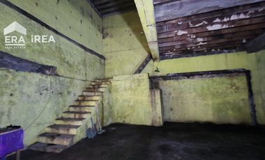 RUANG USAHA 2 LANTAI DIJUAL DI SOLO TIMUR DEKAT PASAR MASARAN