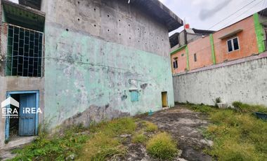 RUANG USAHA 2 LANTAI DIJUAL DI SOLO TIMUR DEKAT PASAR MASARAN