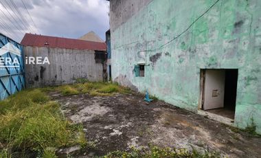 RUANG USAHA 2 LANTAI DIJUAL DI SOLO TIMUR DEKAT PASAR MASARAN