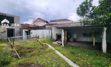 RUANG USAHA 2 LANTAI DIJUAL DI SOLO TIMUR DEKAT PASAR MASARAN