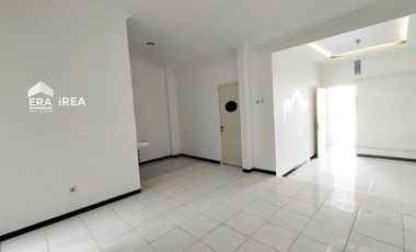DIJUAL RUMAH MURAH MINIMALIS DEKAT PUSAT BISNIS SOLO BARU