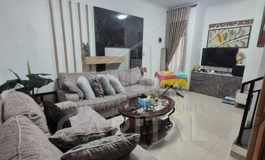 RUMAH FULLY FURNISHED SIAP HUNI DAN STRATEGIS DI ARCAMANIK BANDUNG