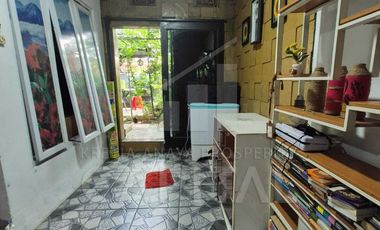 RUMAH FULLY FURNISHED SIAP HUNI DAN STRATEGIS DI ARCAMANIK BANDUNG