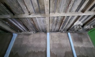 RUANG USAHA 2,5 LANTAI DIJUAL DI SOLO TIMUR DEKAT UNIVERSITAS TERBUKA, MITRA SWALAYAN DAN PASAR JATEN