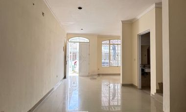 Rumah Green Lake City, West Europe 6x15, SHM, Utara, Hrg 2.5 milyar