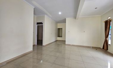 Rumah Hook Siap Huni Cakung – Akses Mudah, Lingkungan Nyaman