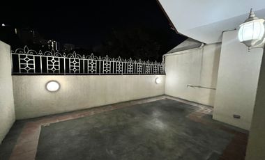 FOR RENT: 4BR, 3 Bathroom Newly Renovated and Semi-Furnished Townhouse in Kapitolyo, 5 mins from BGC