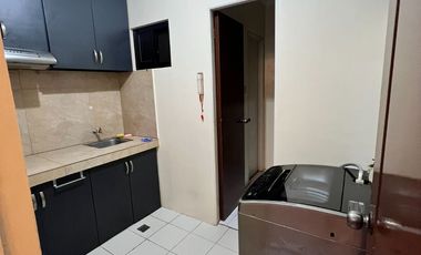 FOR RENT: 4BR, 3 Bathroom Newly Renovated and Semi-Furnished Townhouse in Kapitolyo, 5 mins from BGC