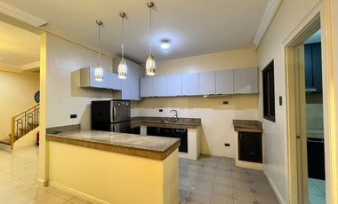 FOR RENT: 4BR, 3 Bathroom Newly Renovated and Semi-Furnished Townhouse in Kapitolyo, 5 mins from BGC