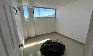 Local Comercial Y Bodega En San Vicente - Santiago
