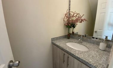 Venta de Casa en Urbanizacion en Montecristi