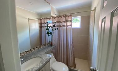 Venta de Casa en Urbanizacion en Montecristi