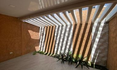 Venta de Casa en Urbanizacion en Montecristi