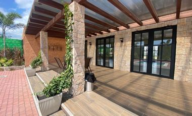 Venta de Casa en Urbanizacion en Montecristi