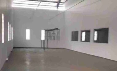 DI JUAL PABRIK BARU GRES D BARON NGANJUK