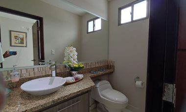 Venta de Casa en Urbanizacion en Manta Zona Sur