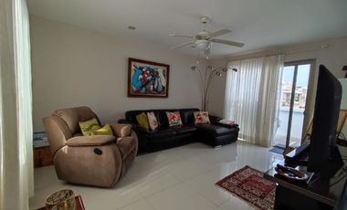 Venta de Casa en Urbanizacion en Manta Zona Sur