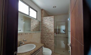 Venta de Casa en Urbanizacion en Manta Zona Sur