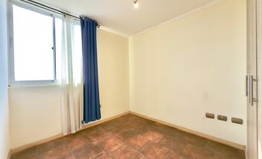 Se arrienda departamento 3 piezas, 2 baños con estacionamiento en Claros de Rauquen, Curicó