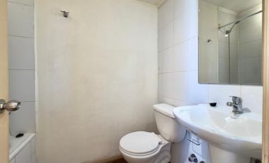 Se arrienda departamento 3 piezas, 2 baños con estacionamiento en Claros de Rauquen, Curicó