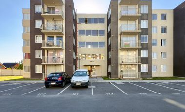 Se arrienda departamento 3 piezas, 2 baños con estacionamiento en Claros de Rauquen, Curicó