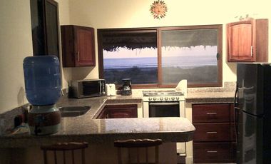 Venta de Casa Cerca al Mar en Puerto Cayo Manabi
