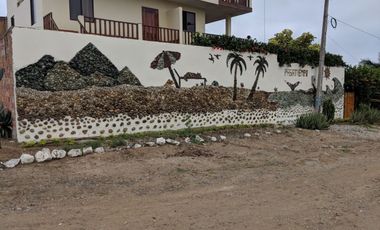 Venta de Casa Cerca al Mar en Puerto Cayo Manabi