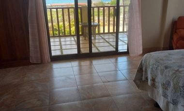 Venta de Casa Cerca al Mar en Puerto Cayo Manabi