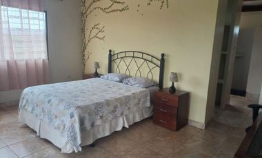Venta de Casa Cerca al Mar en Puerto Cayo Manabi