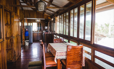 Venta de Casa Cerca al Mar en Puerto Cayo Manabi