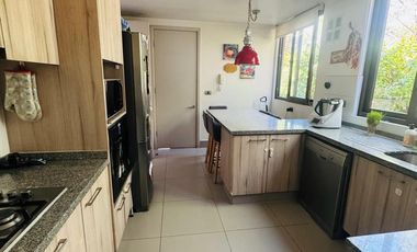 VENTA CASA CONDOMINIO SANTA ELENA - NO PERIMETRAL