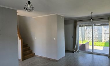 Se Arrienda casa Nueva, sector Alto de Pitrufquén 3D 3B 2E