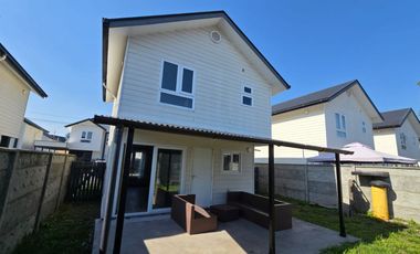 Se Arrienda casa Nueva, sector Alto de Pitrufquén 3D 3B 2E