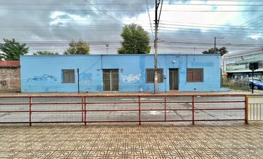 Se arrienda local comercial céntrica amplia, 3 privados, recepción, bodega, Estado con Rodriguez, Curicó