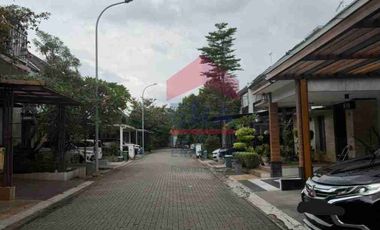 Harga Menarik! Rumah 2 Lantai Semi Furnished di Premier Riviera Jatinegara | LT 105 m²  Nego Siap Huni !!