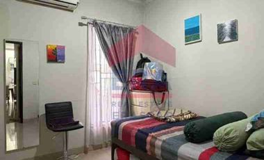 Harga Menarik! Rumah 2 Lantai Semi Furnished di Premier Riviera Jatinegara | LT 105 m²  Nego Siap Huni !!