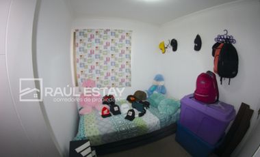 ARRENDAMOS Casa ampliada frente a extenso parque